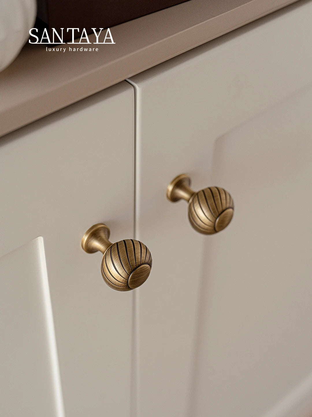Santaya Brushed Antique Brass Handles Luxury Furniture Hardware
