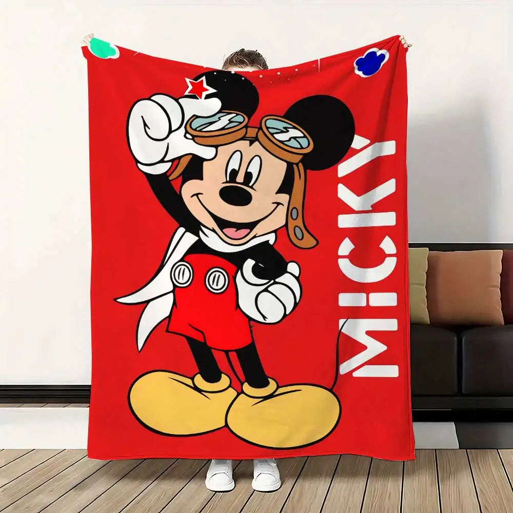 Black-eared Mouse Couch Throw Blanket