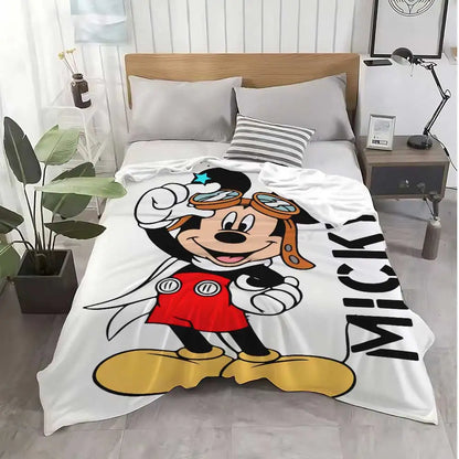 Black-eared Mouse Couch Throw Blanket