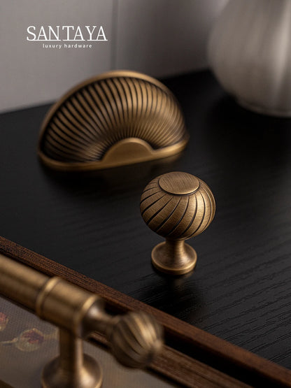 Santaya Brushed Antique Brass Handles Luxury Furniture Hardware
